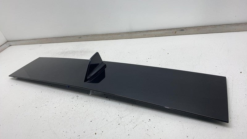PT00012990-L 2022-2024 Rivian R1S Rear Overhead Shark Fin Roof Antenna + Applique & Module