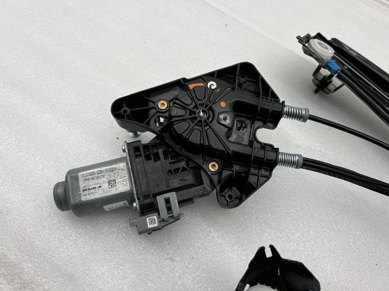 ⭕ 22-24 Lucid Air Rear Left Driver Window Regulator & Motor Assy P11-C