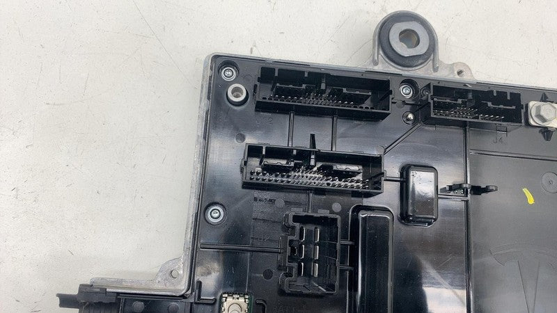 ⭕2017-2020 Tesla Model 3 Front Suspension Electrical Control Module 11