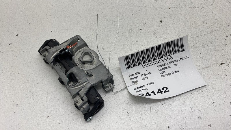 ⭕ 17-23 Tesla Model 3 Front Windshield Forward Facing Adjustable Tripl