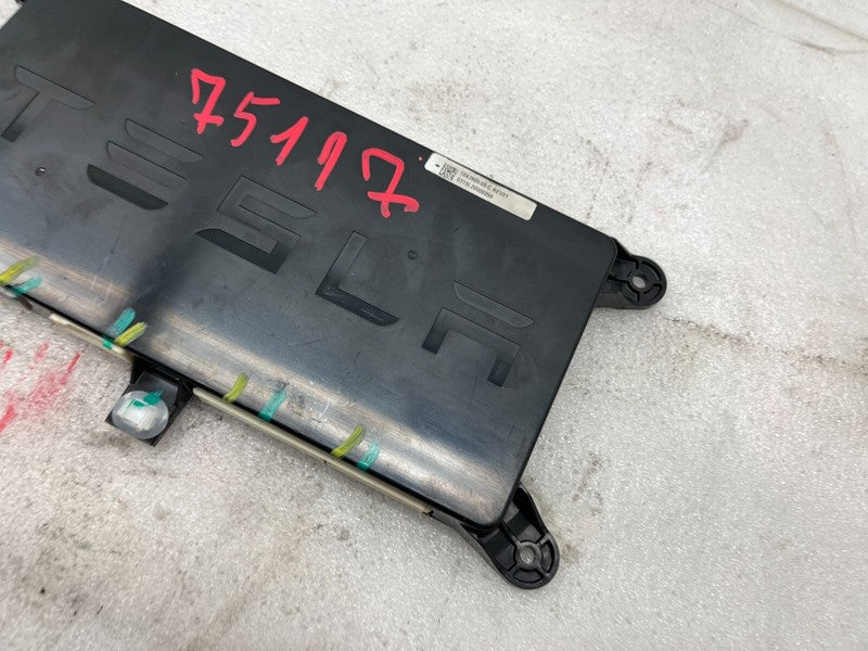 1043900 00 C ⭕ 16-20 Model X Rear Body Chassis Control Module BCM Computer TSTD 1043900-00-C