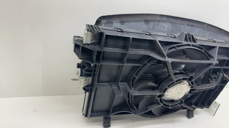 110354500A ⭕ 17-20 Tesla Model 3 Front Radiator Cooling Fan Shroud Blade Motor 1103545-00-A