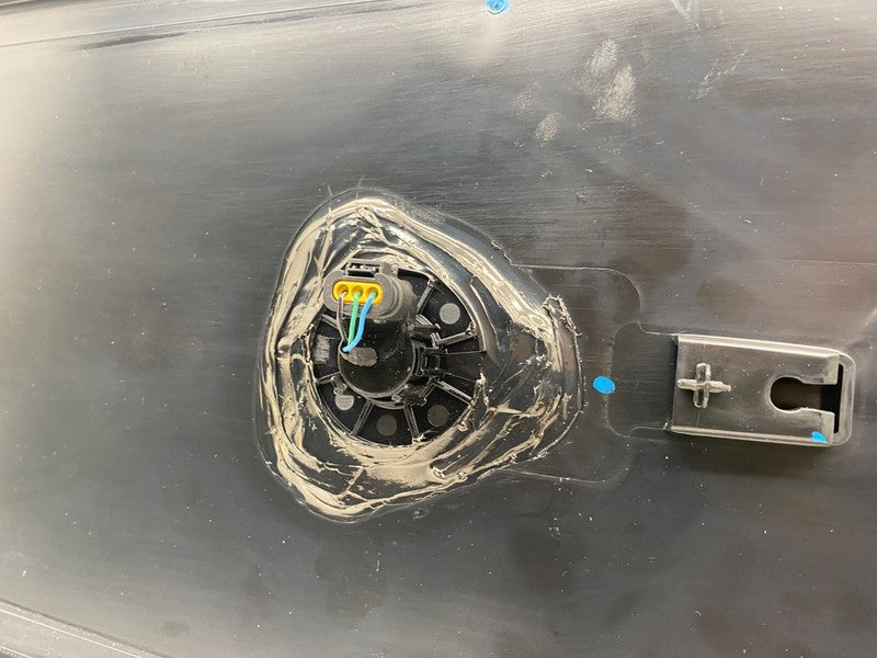 1041361 00 J ⭕ 16-20 Model X Roof Gloss Molding Center Spine Applique Trim Cover 1041361-00-J