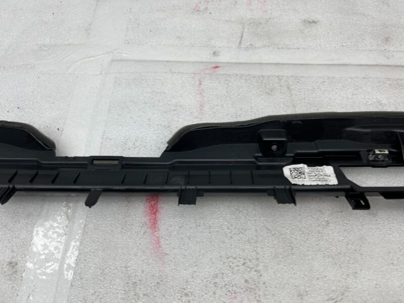 110057400G 17-22 Model 3 Dash Instrument Panel Windshield Deflector Finisher 1100574-00-G