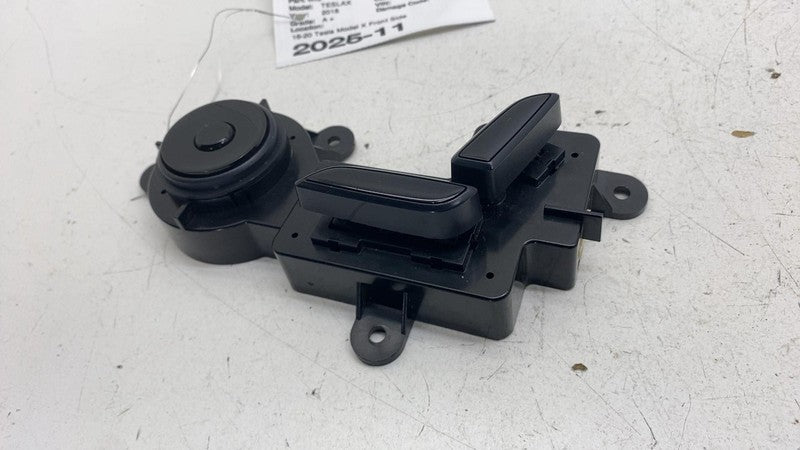 ⭕ 2016-2020 Tesla Model X Front Left 1st Row Seat Control Switch LH 10