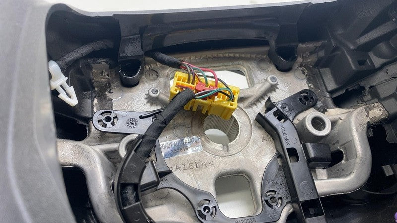 ⭕ 2025 Chevrolet Silverado 1500 Steering Wheel Black Assembly 86535091