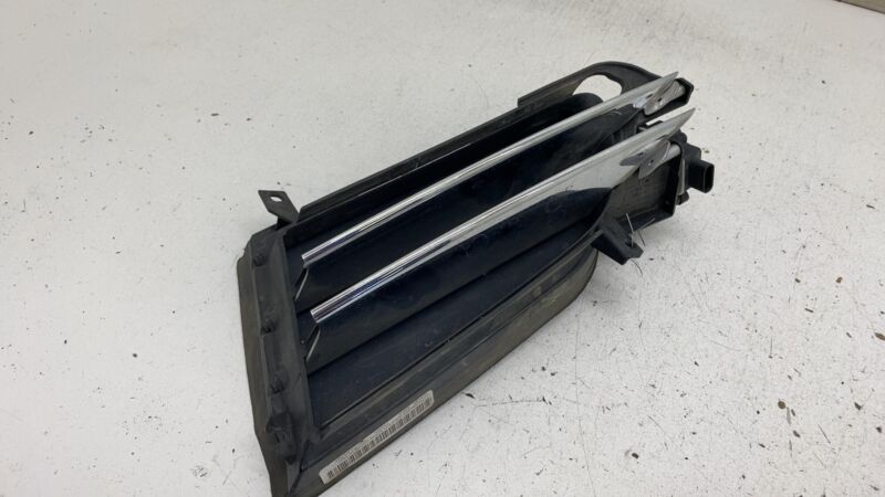 100726800E 2012-2015 Tesla Model S MS Front Left Bumper Active Louvre Shutter Grille Assy