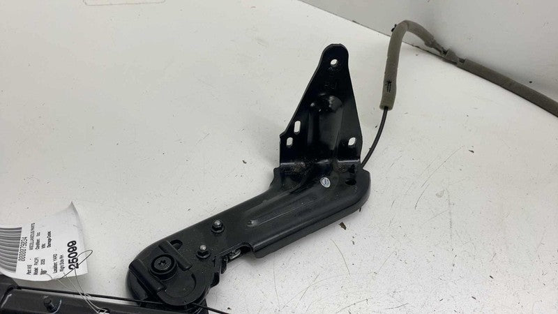 68368918AH ⭕ 2017-2025 Chrysler Pacifica Rear Right Sliding Door Track w/ Motor 68368918AH