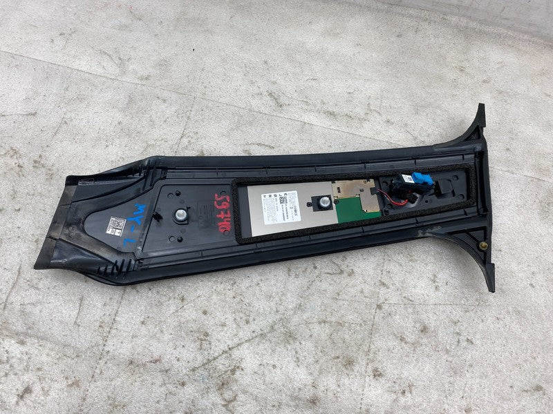 1506885 00 G ⭕ 20-23 Model Y Left Exterior B-Pillar Applique Trim w/ Camera LH 1506885-00-G