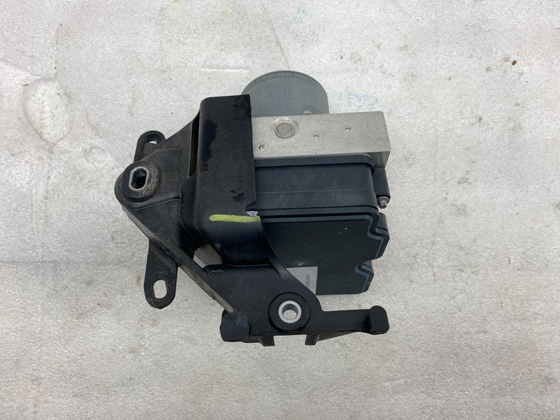 1044745 00 B ⭕ 2017-2020 Tesla Model 3 M3 Antilock Brake System ABS Pump Module 1044745-00-B