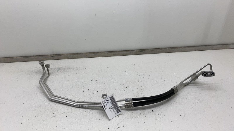 PT00031195D 2022 2023 2024 Rivian R1S Rear AC Lines Fluid Quarter Heater Hose Line Pipe Tube