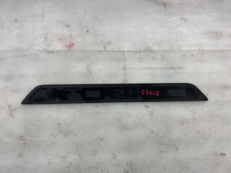 1494301 00 A ⭕20-23 Model Y Front Left or Right Door Sill Scuff Plate Cover Trim 1494301-00-A
