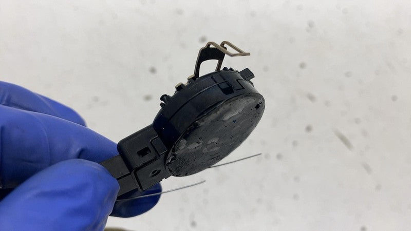 ⭕ 18-24 Lincoln Navigator Front Windshield Wiper Rain Control Sensor J