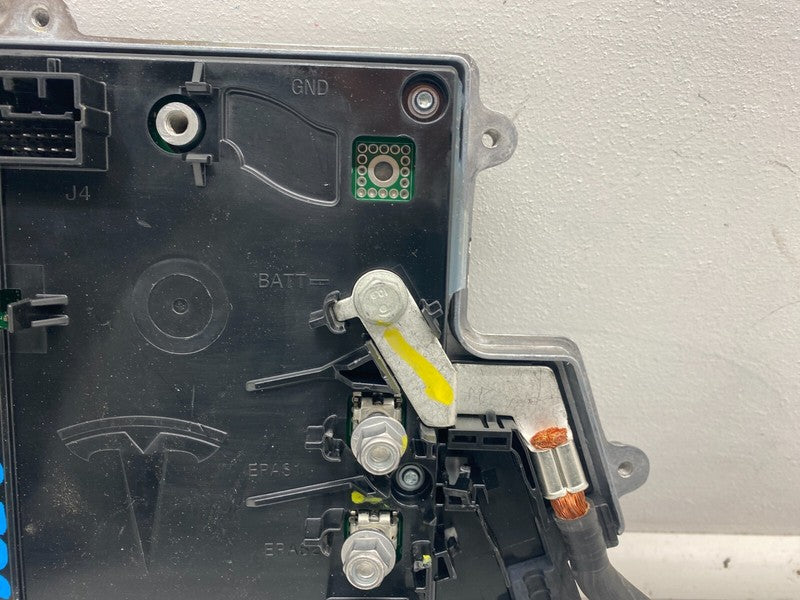 ⭕ 17-20 Tesla Model 3 M3 Front Suspension Electrical Control Module 11