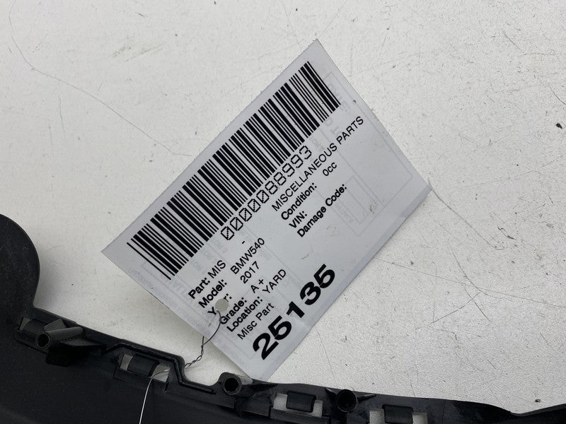 ⭕ 2017-2023 BMW 540i Front Right Door Window Frame Trim Cover RH OEM 5