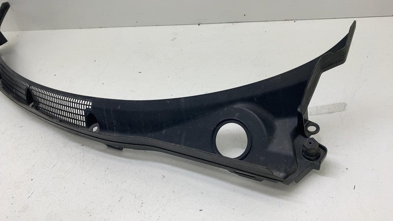 51717302234 ⭕ 2014-2021 BMW i3 I01 Front Windshield Cowl Grille Vent Panel Cover 51717302234