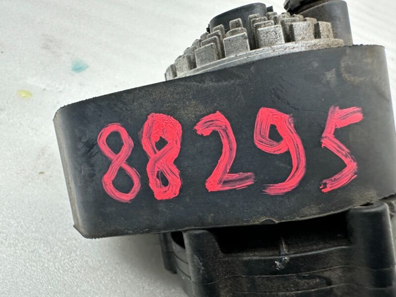 Does Not Apply 2012-2015 Tesla Model S MS Auxiliary Water Coolant Battery Cooling Pump Assembly