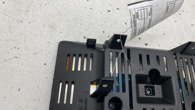 ⭕ 22-24 Rivian R1T R1S Dash Center Navigation Touch Screen Display PT0