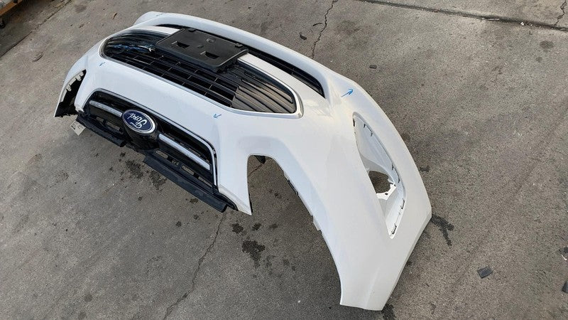 2017 Ford C-Max Front Bumper Cover Shell Panel w/ Grille & Emblem Whit