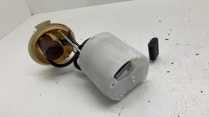 ⭕ 2020-2021 Lincoln Navigator Fuel Gas Tank Pump Sending Unit OEM KL74