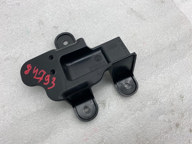 1008404 00 C ⭕ 12-20 Model S Rear Passenger Side Door Opener Mount Bracket Right 1008404-00-C