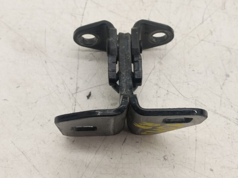 1120038 2012-2021 Tesla Model S Front Passenger Lower Door Hinge Closure Assist Right RH