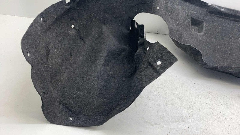 68477541AA ⭕ 17-25 Chrysler Pacifica Front Left Wheel Fender Liner Splash Shield 68477541AA