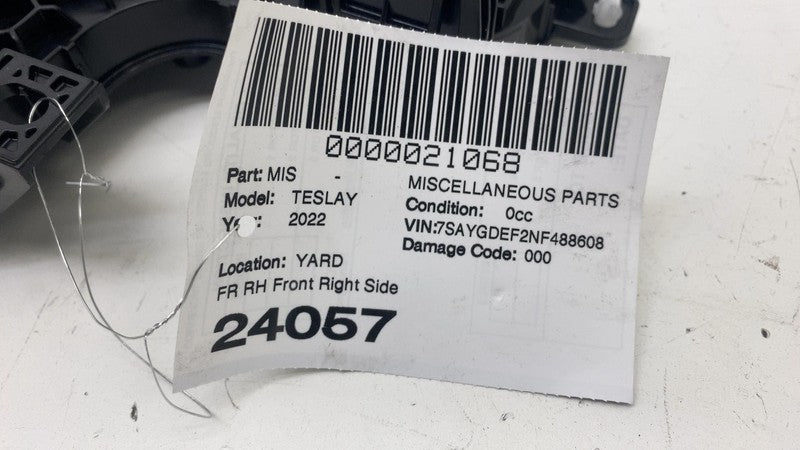 ⭕ 20-23 Model Y Front Right Body Controller ECU (5-Seat Type) Gen 3 16