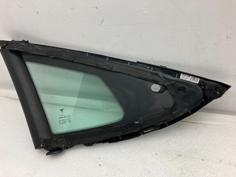 E6 43R-008010 ⭕ 16-20 Tesla Model S Rear Passenger Side Quarter Fixed Glass Right 1051821-99-A