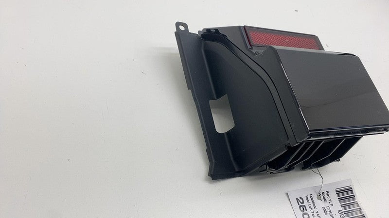 1806408-00-C ⭕ 24-25 Tesla Cybertruck Rear Left Bodyside Taillight LED Tail Lamp 1806408-00-C