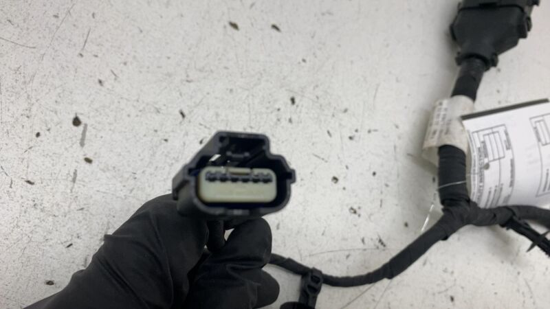 PT00000574-I 22-24 Rivian R1T Dash Dashboard Instrument Panel Wiring Harness Radio Amplifier