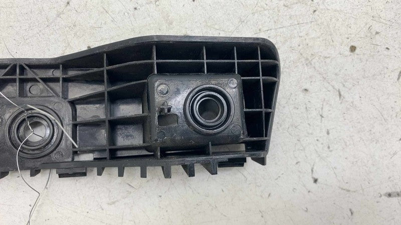 ⭕ 17-23 Tesla Model 3 Rear Left Taillight Tail Lamp Mount Bracket 1083