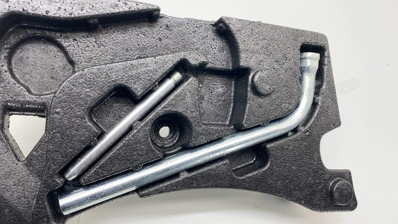 7P0 011 031 2011-2018 Porsche Cayenne Emergency Spare Wheel Lift Jack Wrench w/ Holder OEM