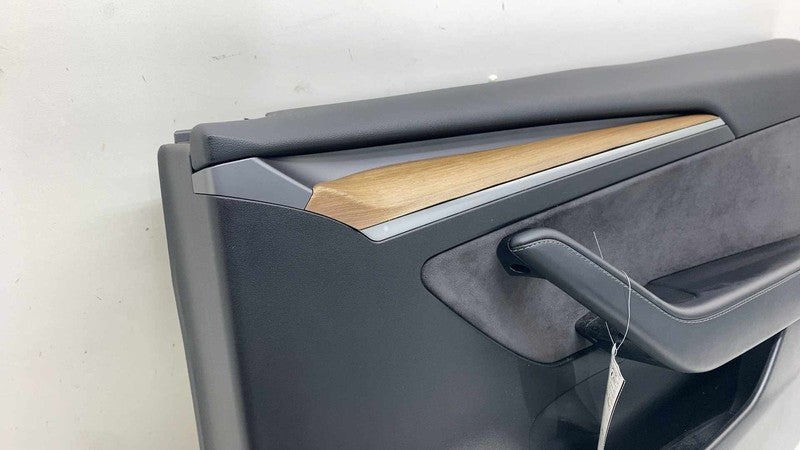 ⭕ 2021-2023 Tesla Model 3 Front Right Interior Door Panel Trim Card 15