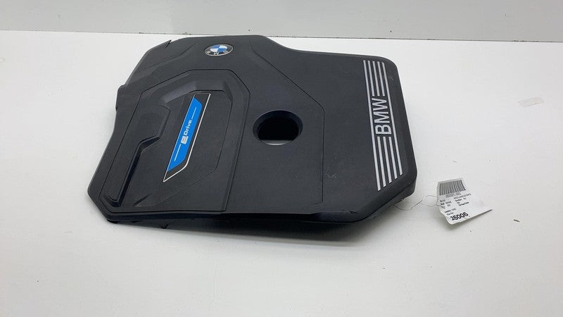 11148676204 2020 2021 2022 2023 BMW 530e G30 Engine Motor Appearance Top Cover Panel OEM
