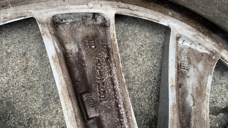 2016-2020 Tesla Model X MX Front Wheel Rim 20x9.0J + 35MM 20" 10-Spoke