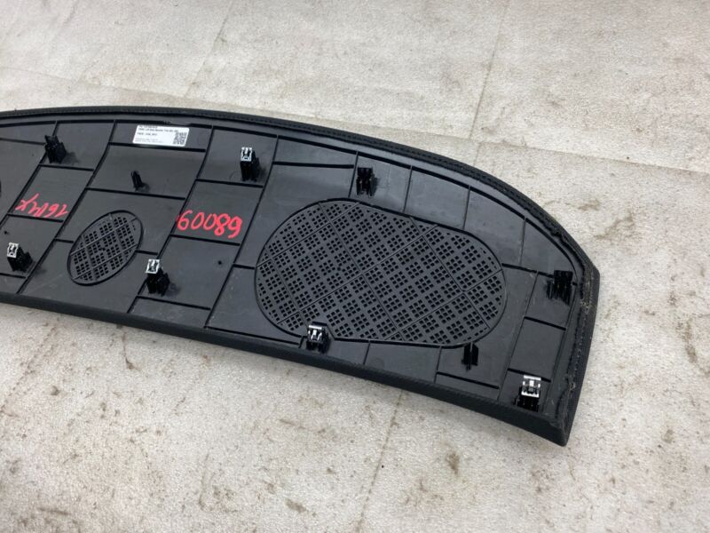 1037908-00-D 2016-2020 Tesla Model X MX Rear Liftgate Speaker Trim Carrier Assy 1037908-00-D