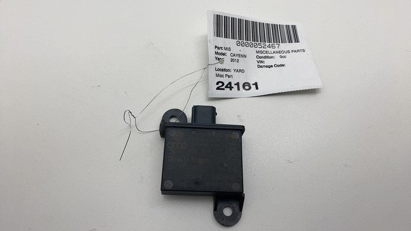 7PP907283 2011-2018 Porsche Cayenne S Tire Pressure Monitoring System TPMS Receiver Module