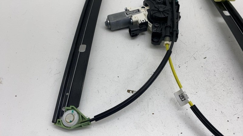 PT00009558-K ⭕ 2022-2025 Rivian R1S Front Right Door Window Motor & Regulator RH PT00009558-K