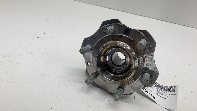 125017100D ⭕ 24-25 Cybertruck Front/Rear Driven Hub 6x139.7mm PCD-180mm Flange 1250171-00-D