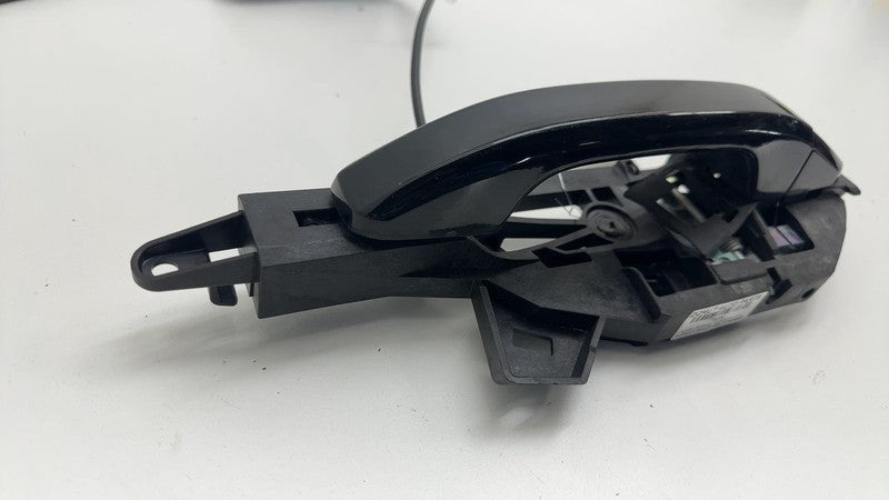 ⭕ 2014-2019 Chevrolet Silverado 1500 Rear Left Exterior Door Handle w/ Actuator