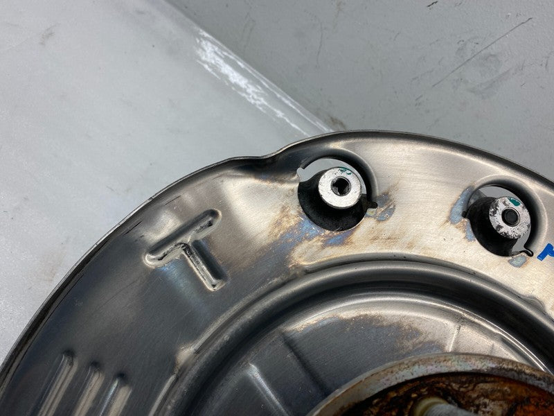 102741100D 16-20 Model X Rear Left Spindle Knuckle w/ Wheel Hub & Dust Shield 1027411-00-D