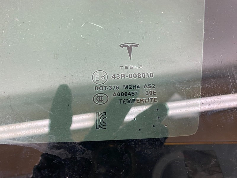 E6 43R-008010 ⭕ 12-20 Tesla Model S Rear Passenger Side Quarter Fixed Glass Right 1051821-00-E