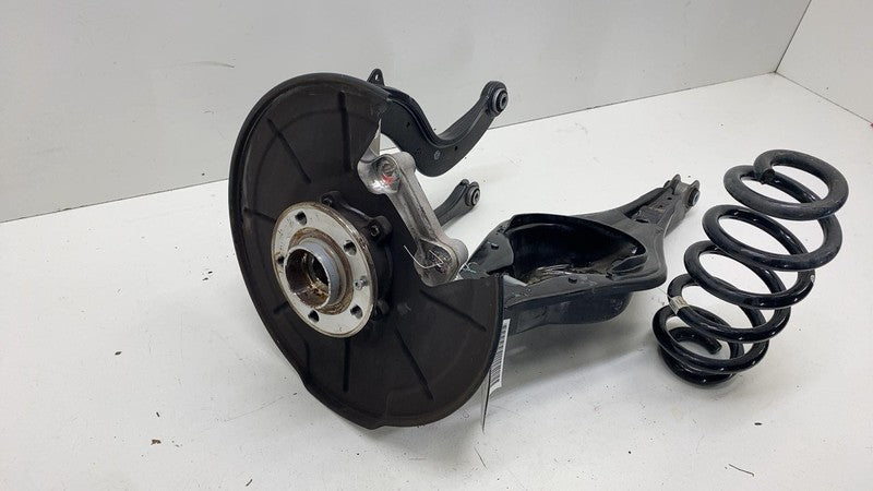 32329003 ⭕21-23 Polestar 2 Rear Left Spindle Knuckle w/ Hub + Links & Spring AWD 31681851
