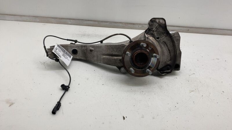 600701800C 2012-2015 Tesla Model S MS Front Right Spindle Knuckle w/ Wheel Hub & Sensor RWD