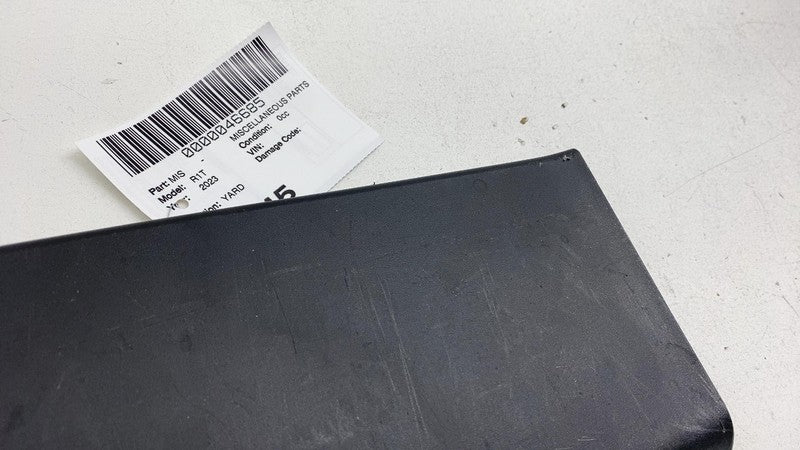 PT00012128F ⭕ 2022-2024 Rivian R1T Rear Right Gear Tunnel Sill Trim Scuff Plate PT00012128-F