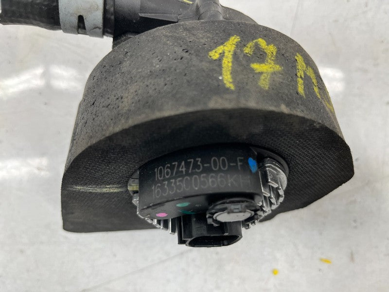 1067473-00-F ⭕2012-2020 Tesla Model S Auxiliary Water Coolant Pump Foam Isolated 1067473-00-F