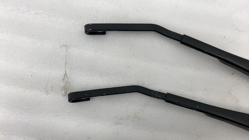 ⭕2018-2023 Jeep Wrangler Front Left & Right Windshield Wiper Arm Assy