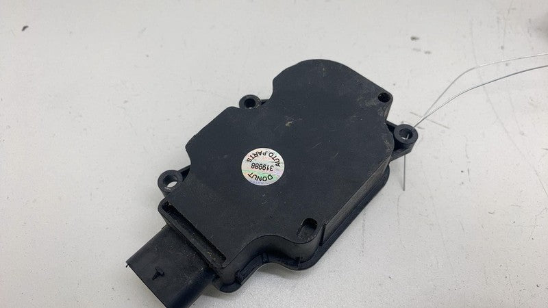 ⭕2021 2022 2023 Polestar 2 Front Bumper Grille Vent Shutter Motor Actuator OEM