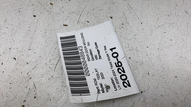 156223 2020-2024 Tesla Model Y MY Rear Driver Door Window Outer Belt Seal Molding Left